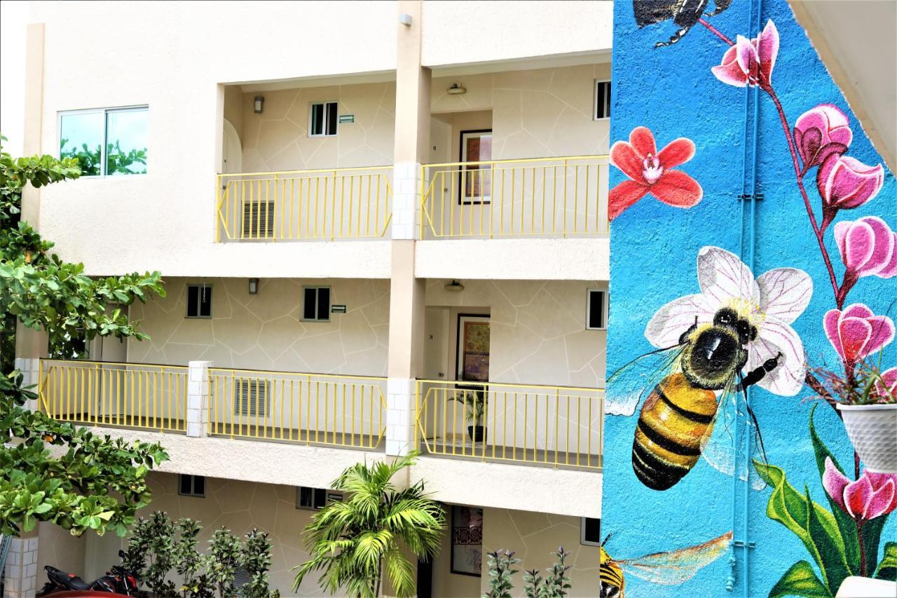 12 bees hotel playa del carmen